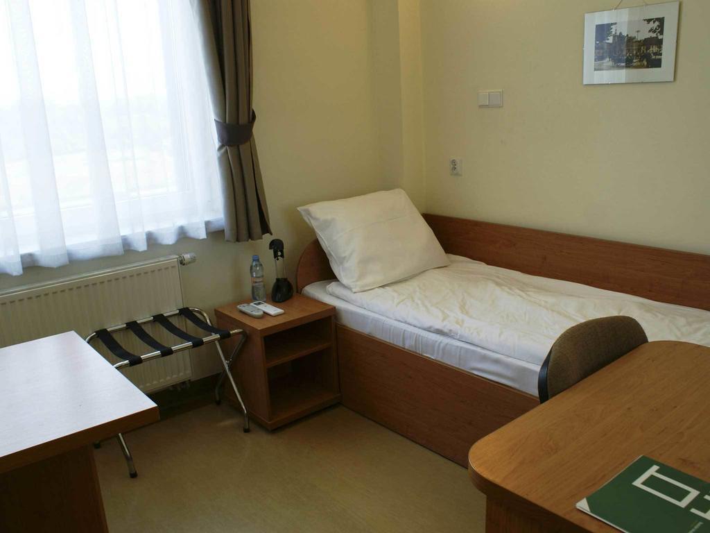 Bit Hotel Белско-Бяла Стая снимка