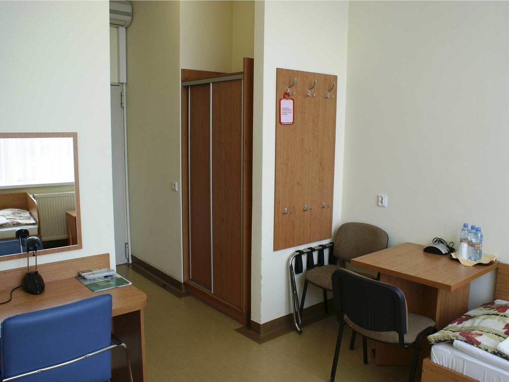 Bit Hotel Белско-Бяла Екстериор снимка